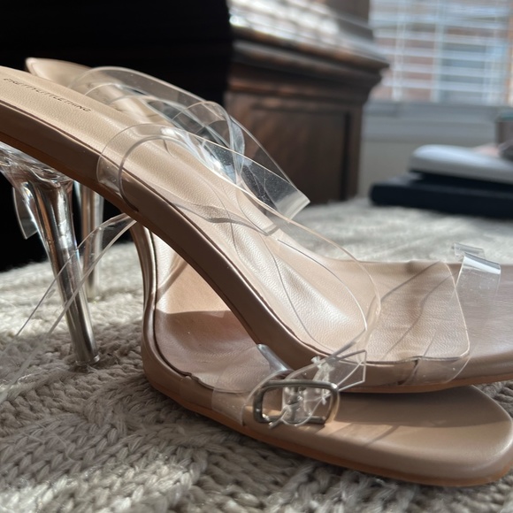 CLEAR SHOES - Picture 2 of 5